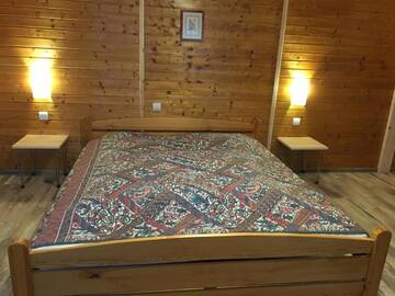 Фото номера Дом с 4 спальнями Дома для отпуска Cabana Bucura г. Рыу-де-Мори 16
